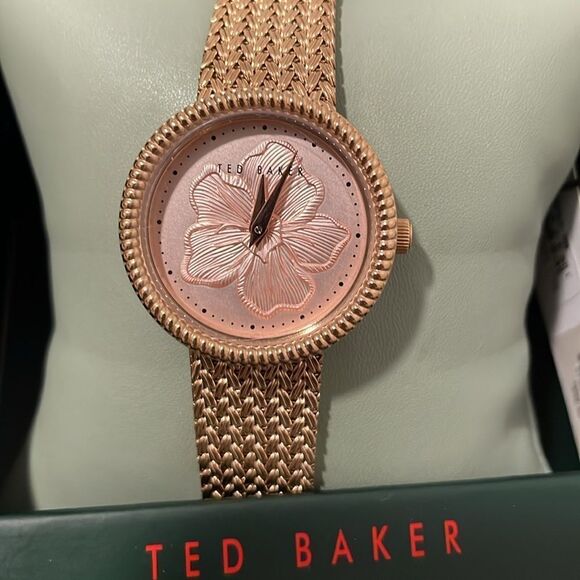 NWT Ted Baker Rose Gold Watch with Pink Dial and metal strap - Picture 4 of 7